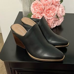 Chinese Laundry, black mule. Size:9